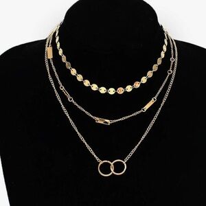 Multi layered necklace